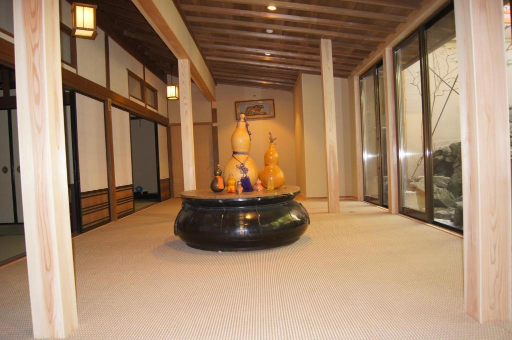 格永库佐因酒店 平群町 外观 照片